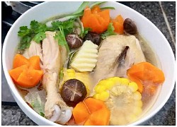 Canh gà nấm hương cà rốt thơm ngon cả nhà ăn hết nồi cơm