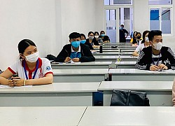 Dịch Covid-19, sinh viên có thi trực tuyến?