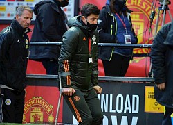 Gary Neville và Rio Ferdinand: "Trận thua Liverpool tốt cho MU"