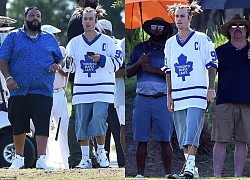 Justin Bieber lại gây tranh cãi vì cột tóc "sừng trâu" đi ăn tối cùng vợ