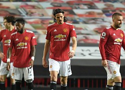 Man Utd thua Liverpool 2-4