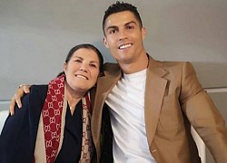Mẹ muốn Ronaldo trở về Sporting Lisbon