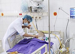 Phẫu thuật xuyên đêm cứu cánh tay một thanh niên bị đa vết thương
