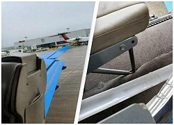 Sốc vì cửa máy bay bật mở khi chuẩn bị cất cánh
