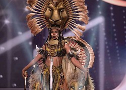 Trang phục dân tộc tại Miss Universe: Người mặc nội y, kẻ mang cả căn nhà lên diễn