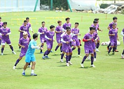 Tuyển Việt Nam coi chừng "viên đạn bọc đường" từ lính bầu Đức