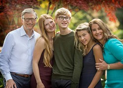 Giữa lùm xùm tình ái của chồng cũ, vợ tỷ phú Bill Gates có động thái mới với sự toan tính đầy khôn ngoan