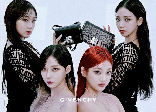 Aespa gây thất vọng tràn trề vì tiếp tục 'mặc Givenchy như đồ chợ'