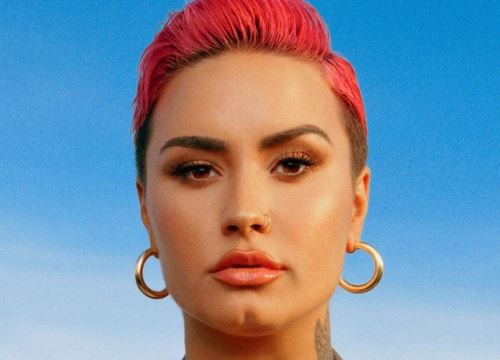 Demi Lovato tuyên bố không thuộc giới tính nam hay nữ