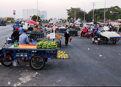 TP.HCM 'dẹp' hàng rong tràn ra quốc lộ