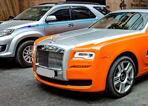 BST siêu xe nghe muốn xây xẩm mặt mày của bà Phương Hằng: Rolls-Royce mà màu trắng, đỏ, cam có hết!