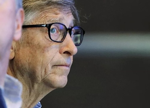 Hai tuần đáng quên và nguy cơ đối với di sản của Bill Gates