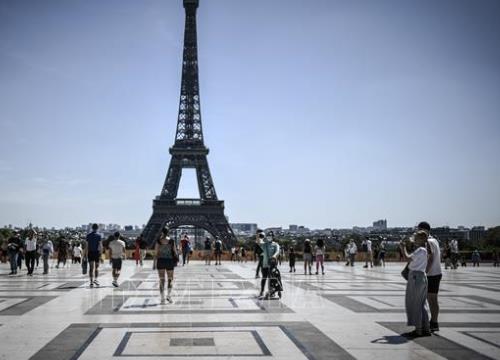 Pháp công bố kế hoạch mở cửa trở lại Tháp Eiffel