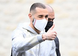 Benzema tươi cười trong ngày hội quân cùng tuyển Pháp sau 6 năm chờ đợi