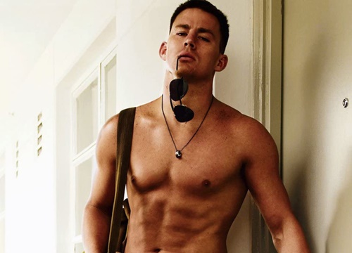 "Bom sex" Channing Tatum khoe ảnh khỏa thân bốc lửa ở phim trường, nhá hàng cảnh nóng cực bạo