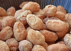 Làm snack đậu phộng thơm ngon giòn rụm chỉ với 2 quả trứng gà