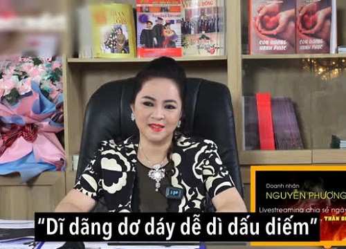 Buổi livestream của bà Phương Hằng hút gần 500K người xem, gấp 12 lần sức chứa sân Mỹ Đình, thiết lập luôn nhiều thành tích khủng!