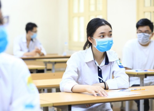 Thi tốt nghiệp THPT năm 2021: 18 thí sinh mắc COVID-19