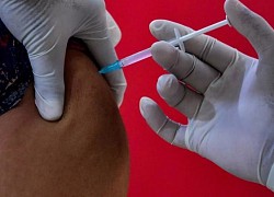 Trộm vaccine Covid-19 của tù nhân