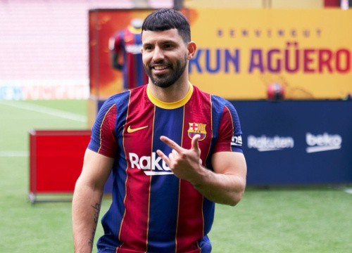 Aguero là canh bạc của Barcelona