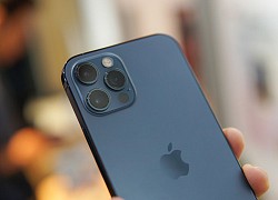 iPhone 12 Pro 'giá rẻ' đe dọa hàng chính hãng