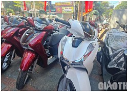 Honda SH 2021 tiếp tục tăng giá, chưa có dấu hiệu hạ nhiệt