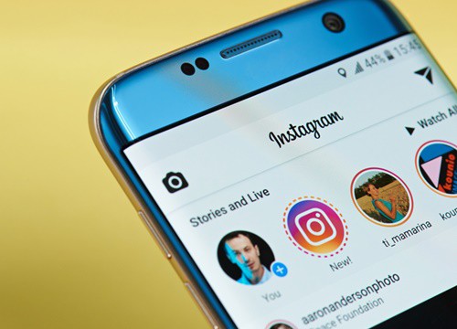 Instagram trên iOS thử nghiệm chia sẻ liên kết trong Story