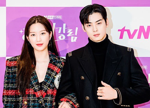 Rộ tin Cha Eun Woo - Moon Ga Young sắp tái hợp, phim mới teenfic "ảo lòi" chả kém True Beauty