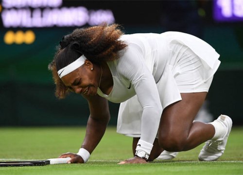 Serena bật khóc rời Wimbledon vì chấn thương