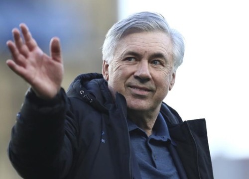 Ancelotti cắt ngắn kỳ nghỉ hè của cầu thủ Real