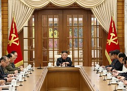 Kim Jong-un tái xuất sau một tháng vắng bóng