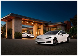 Có 'thái độ thách thức', Tesla bị dằn mặt tại Trung Quốc trong tháng 5