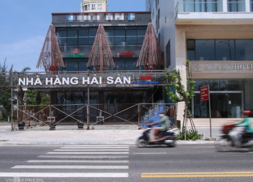 Ca nhiễm giảm tốc, hàng quán nhiều nơi được mở lại