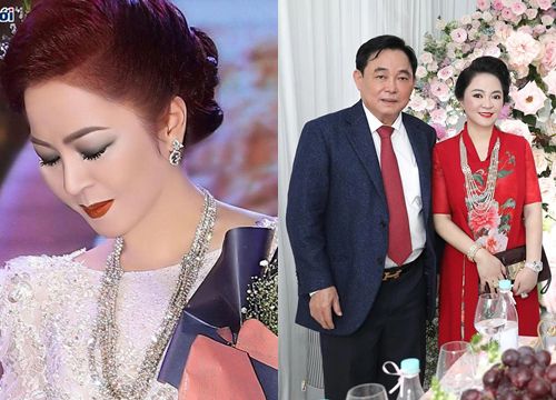 Sau tuyên bố ly hôn, bà Phương Hằng viết tâm thư gửi chồng: "15 năm qua em đã ôm bao cay đắng tủi hờn"