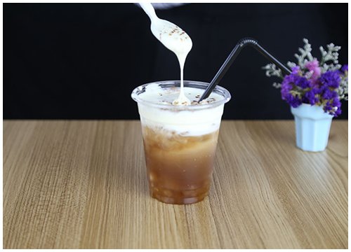 Cách làm bọt sữa milk foam (macchiato) béo ngậy cực dễ không cần máy