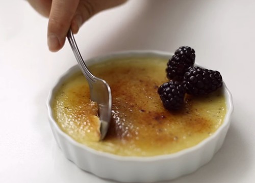 Cách làm kem cháy vị trà sữa - Earl Grey Creme Brulee mịn mượt quyến rũ