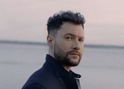 Calum Scott chủ nhân hit "You Are The Reason" tái xuất với ca khúc mới "Biblical"