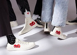 Converse x CdG Play ra mắt hai màu giày mới