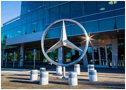 Daimler tìm cách bán 25 đại lý Mercedes-Benz tại châu Âu để giảm chi phí