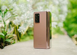 Dù giá thành cao, khách hàng trẻ vẫn muốn sở hữu Galaxy Z Fold 2