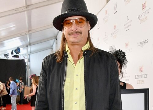 Kid Rock bị chỉ trích vì xúc phạm người đồng tính ngay trên sân khấu