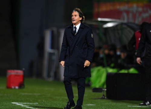 Roberto Mancini - người phục hưng bóng đá Italy