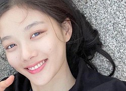 'Sao nhí' Kim Yoo Jung giản dị vẫn xinh lung linh