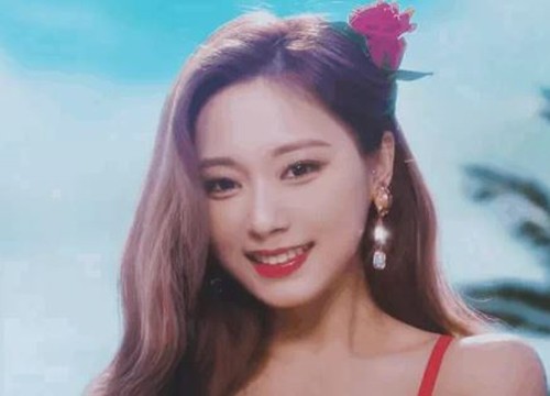 Tzuyu cuối cùng đã có line hát xứng đáng trong bài mới của TWICE nhưng có "thành viên" chỉ hát chưa đến 1 giây?