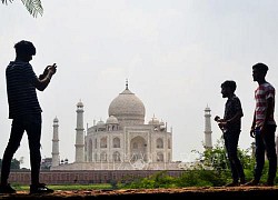 Ấn Độ mở cửa trở lại đền Taj Mahal