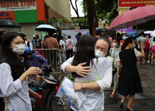 Kỳ thi vào lớp 10 năm 2021 tại Hà Nội diễn ra nghiêm túc, đúng quy chế