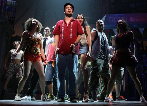 Loạt sao Opral Winfrey, Hugh Jackman, The Rock, Ariana Grande phát cuồng với 'In The Heights: Giấc mơ New York'