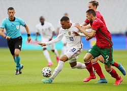 Mbappe: 'Tôi và Giroud sẽ không làm to chuyện'