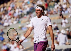 Tsitsipas: "Tôi không cần phải khóc khi thua Djokovic"