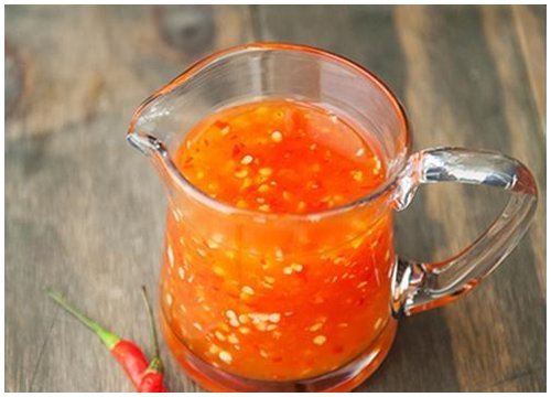 15 phút làm xốt chua ngọt cực ngon để dành ăn dần!